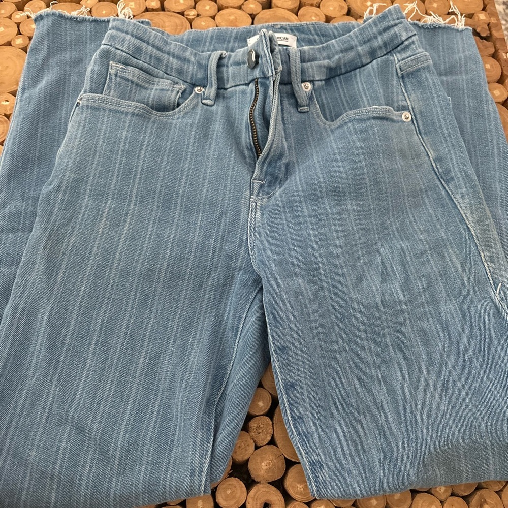 Good American, size 2/26, stripped “good legs cropped” jeans. Great used